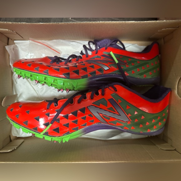 New Balance WSD400 Running Track Shoes - Picture 2 of 5
